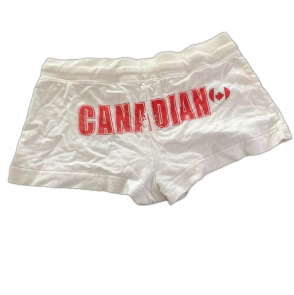 Size small shorts - Picture 2 of 3